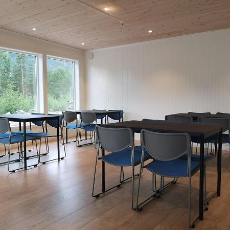 Kinsarvik Hostel Экстерьер фото